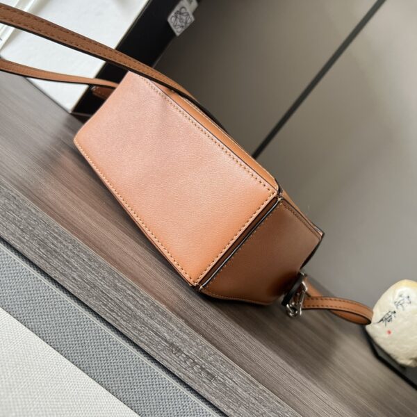 sy_no_6DCF533E391A7824DFAC0BCC4BF142CB_3 Loewe Mini Puzzle Bag – Classic Calfskin Leather