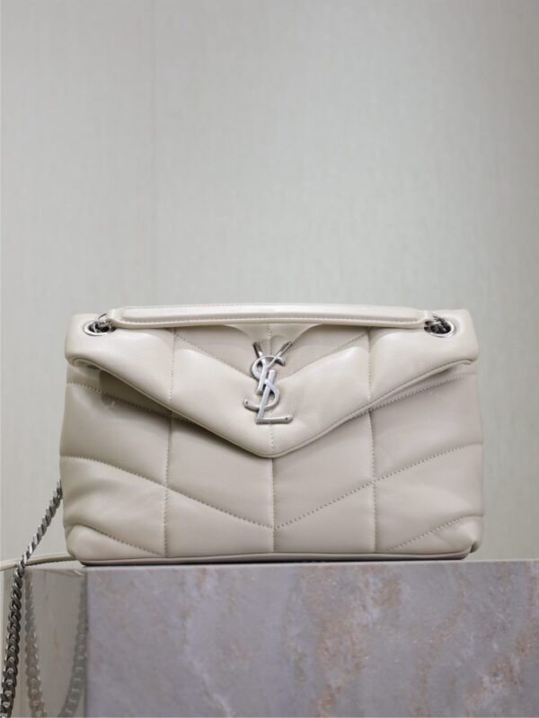 sy_no_6E32CC973E449DA36A3B2CC6C2535625_0 YSL Loulou 29cm Quilted Chain Bag – White Lambskin