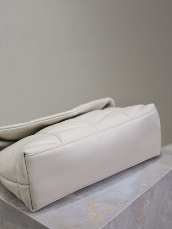 sy_no_6E32CC973E449DA36A3B2CC6C2535625_6 YSL Loulou 29cm Quilted Chain Bag – White Lambskin
