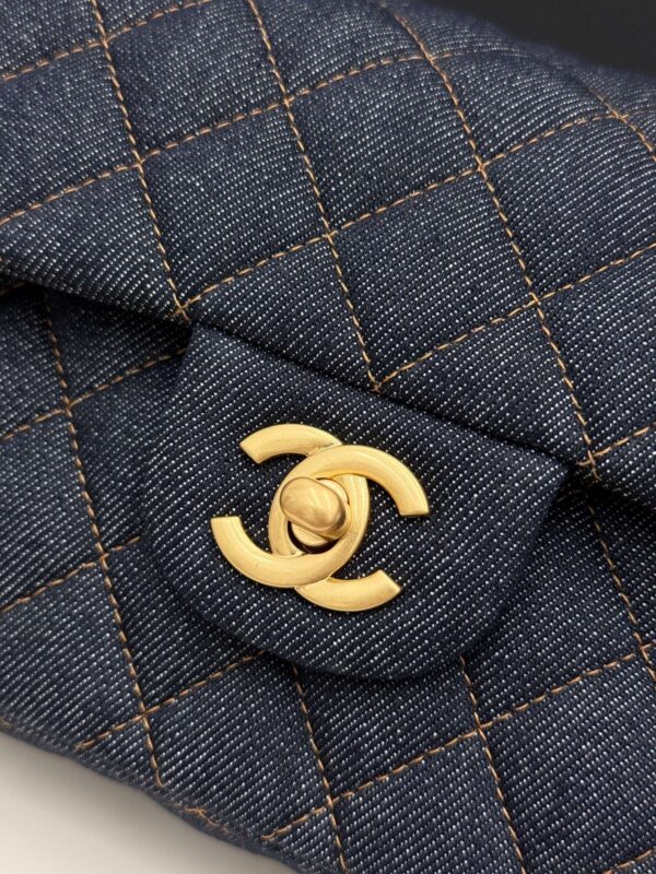 Chanel Classic Flap CF – Blue Quilted Denim with Gold Hardware (Medium 23 cm)