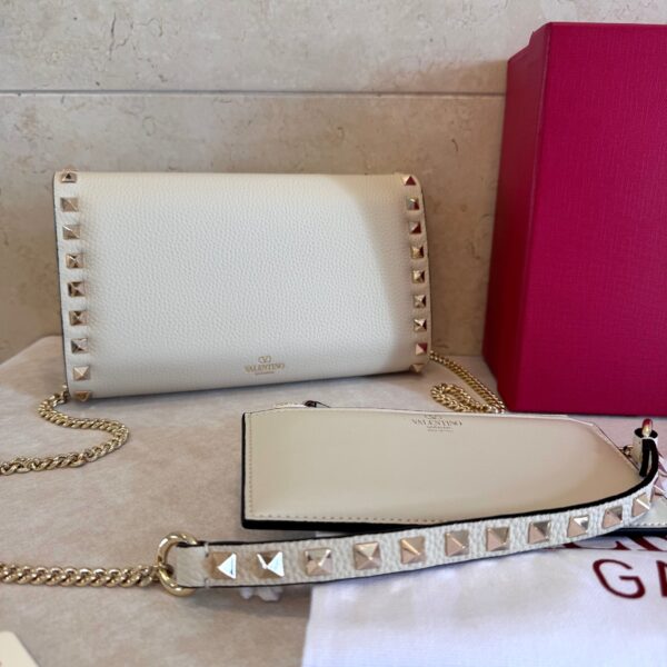 sy_no_6F0761521E0FA319AE875567362E019D_3 Valentino Garavani Rockstud small calfskin crossbody bag