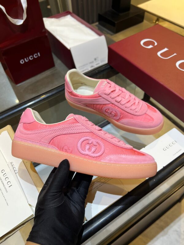 sy_no_6F90DB7023C02C0504E23F1BDB01D23B_0 Gucci B Sneaker Pink GG Canvas & Suede – Pink / Blush
