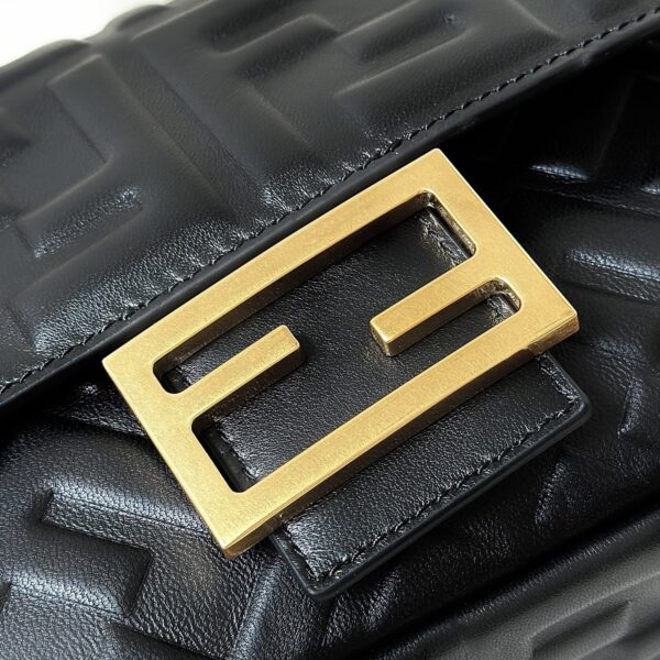 Fendi Baguette Handbag – Soft Lambskin