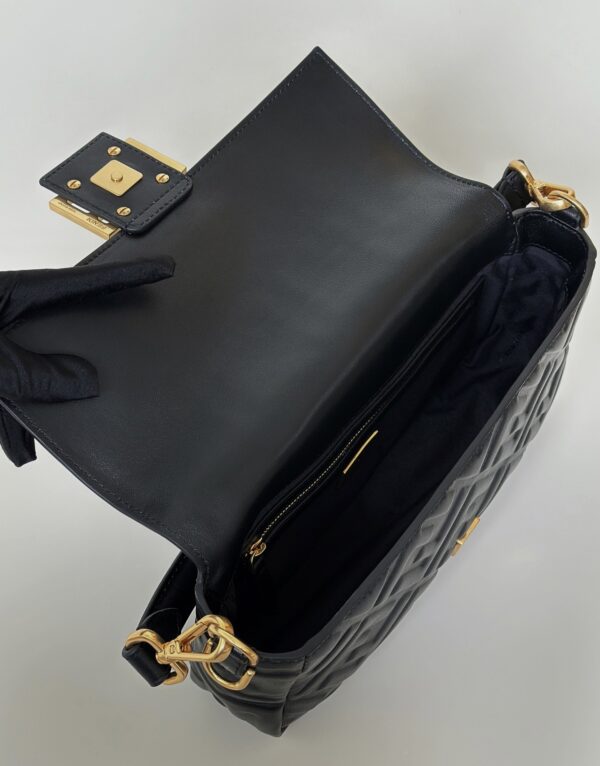 Fendi Baguette Handbag – Soft Lambskin