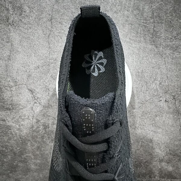 sy_no_70567BB823B66C5451FE2A38D9EFEA4C_7 Nike Air Max Scorpion – Triple Black / Blackout Sneakers