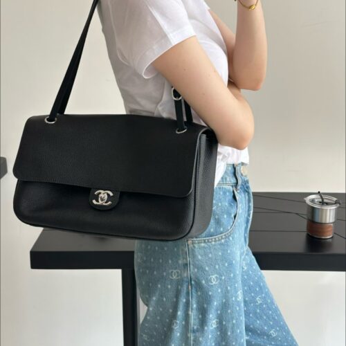 sy_no_70837A37BB8E1BF206BA5437D1FB55DB_0 Chanel 26S Spring/Summer CF Series Large Flap Bag – Top-Grain Cowhide Women's Bag (Underarm/Shoulder/Crossbody) with Lock Closure and Flap