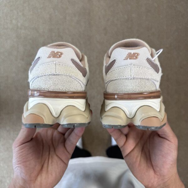 sy_no_71768FE9DEF6751C9B95B7DB5C814D59_3 Terracotta & Off-White 9060 Retro Sneakers