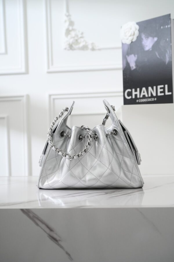 sy_no_71E5BC50DFEF7589213A8653BAC02C05_3 Chanel 26C Metallic Silver Caviar Calfskin Mini 25 Bag (Quilted Chain Bag / Shoulder Bag)