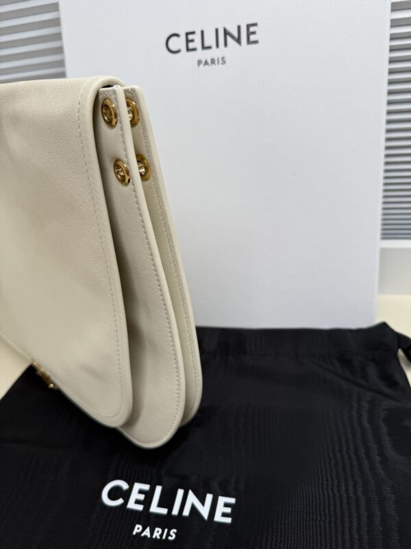 sy_no_72AE0337D213B4A40541D8837B849A90_2 CELINE Besace Relaxed Large Bag