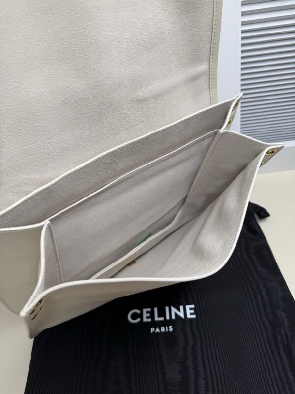 sy_no_72AE0337D213B4A40541D8837B849A90_7 CELINE Besace Relaxed Large Bag