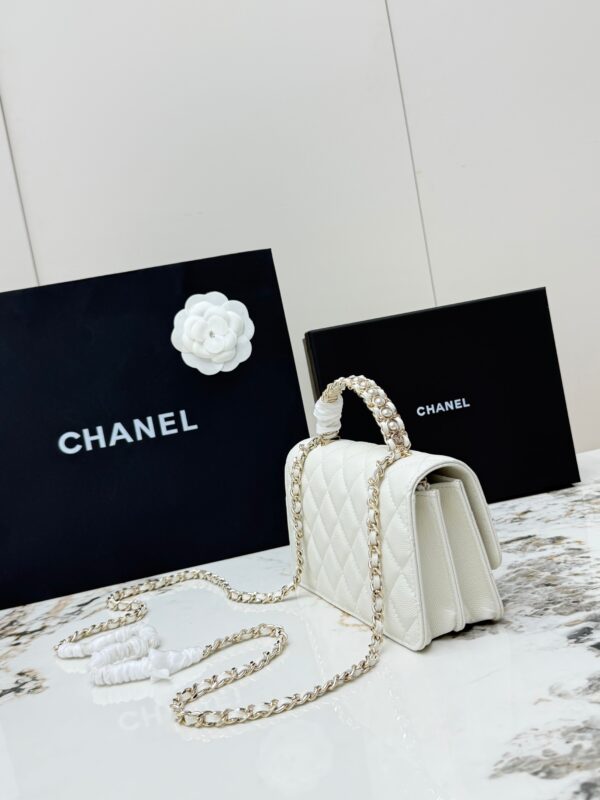 sy_no_74C40780E696997A231D64465F0A7FBF_1 Chanel 26C Pearl Handle Bag – Grained Calfskin Leather with Gold Hardware