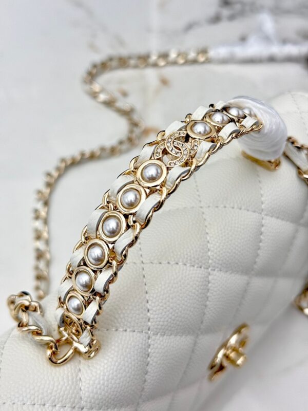 sy_no_74C40780E696997A231D64465F0A7FBF_5 Chanel 26C Pearl Handle Bag – Grained Calfskin Leather with Gold Hardware
