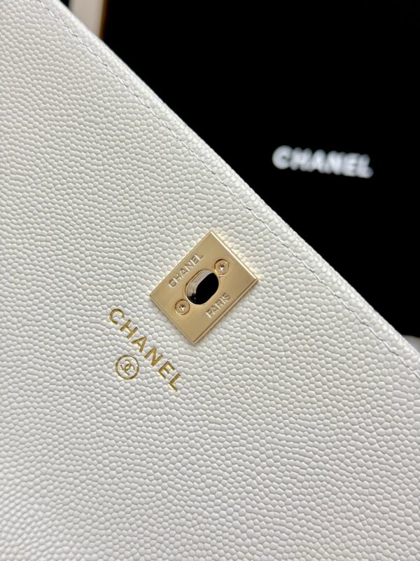 sy_no_74C40780E696997A231D64465F0A7FBF_6 Chanel 26C Pearl Handle Bag – Grained Calfskin Leather with Gold Hardware