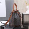 sy_no_752D41A2AB91FB7D366B25EAC2D5AB02_2 CELINE Clara Triomphe Logo Print Leather Handbag