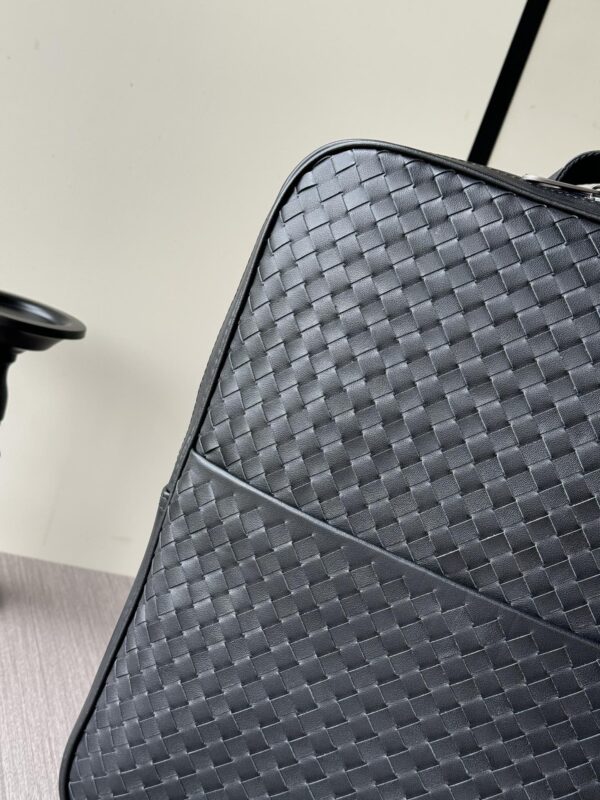 sy_no_755E2E4C1B148319397A66A4968DB845_4 Handwoven Leather Backpack – Black