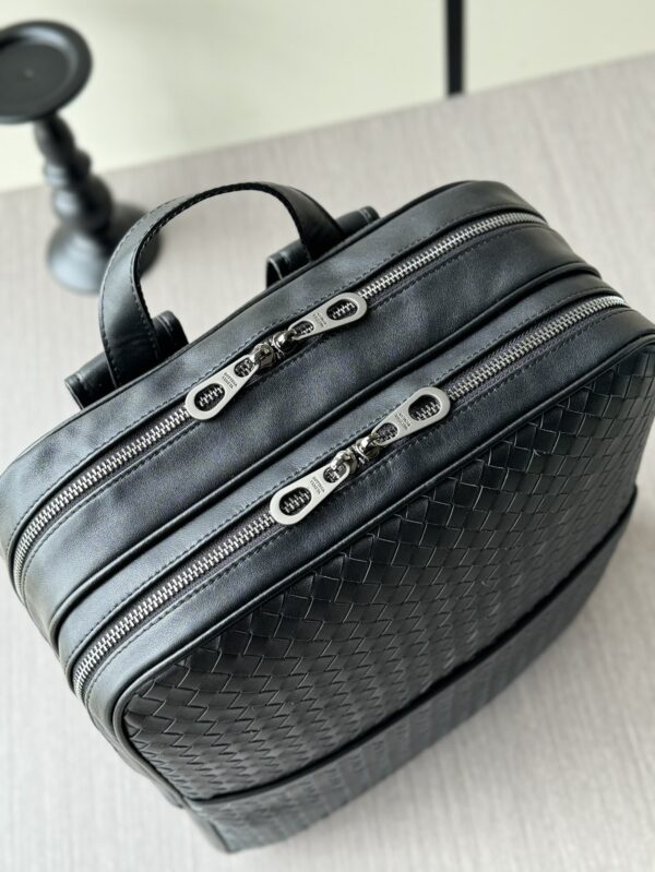 sy_no_755E2E4C1B148319397A66A4968DB845_5 Handwoven Leather Backpack – Black