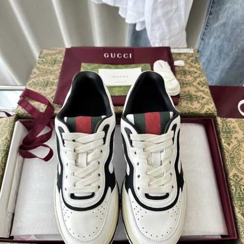 sy_no_777DF369D0ADB8D5F55D8B489BD13D14_0 Gucci B Leather Sneaker in White & Black