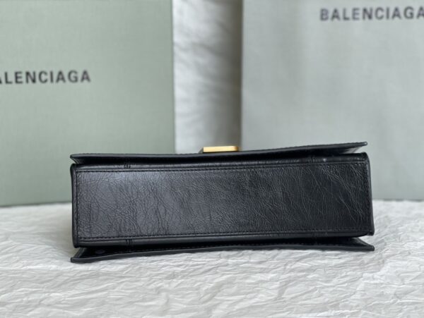 sy_no_777E9E41F55EB63F29615AAB8D2DB07D_2 Balenciaga Crush Hourglass Chain Bag