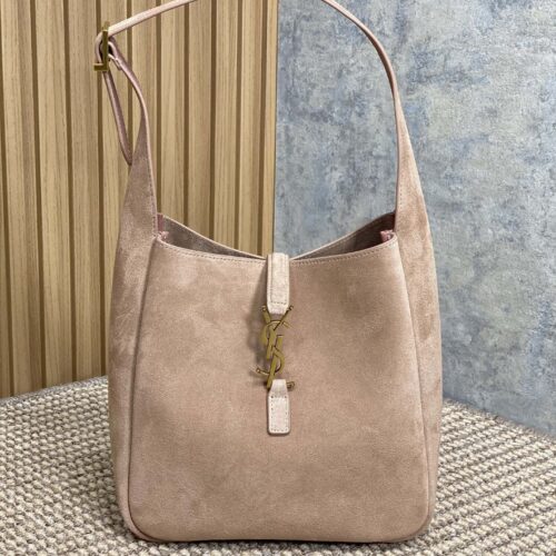 sy_no_7810B9656BAC6DA98DC5EB05C4B4C6D0_0 Saint Laurent Fall/Winter New Suede Shoulder Bag