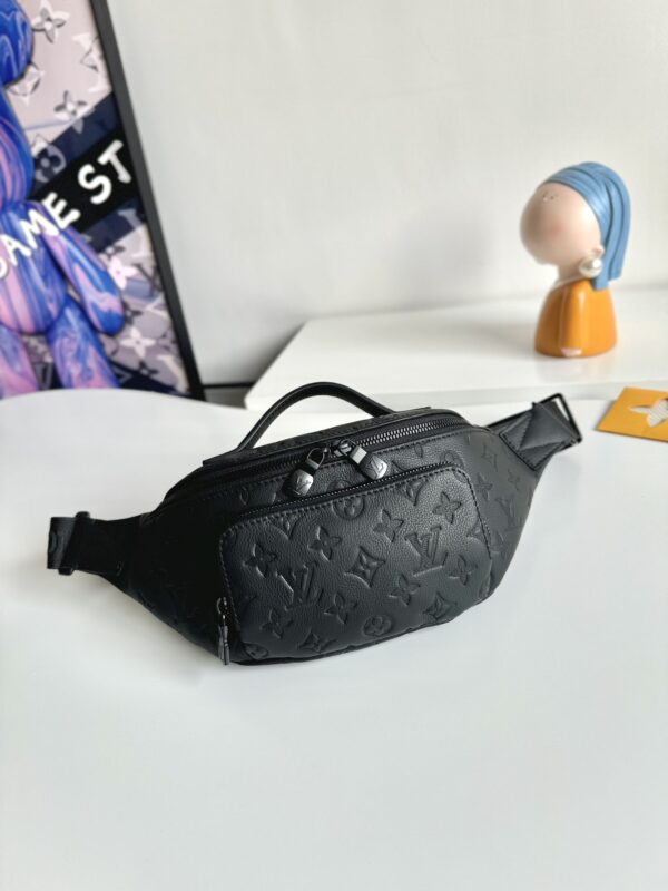 sy_no_78AA24762B892F0916B807386227807D_0 Louis Vuitton Rush Belt Bag