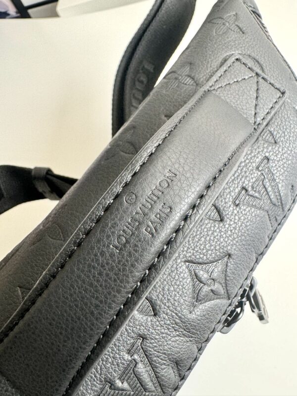 sy_no_78AA24762B892F0916B807386227807D_5 Louis Vuitton Rush Belt Bag