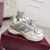 Gucci Tech/Retro Runner Sneaker in White & Grey – Ivory / Silver