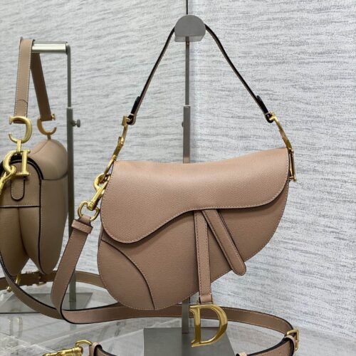 sy_no_796F1FCDFC7DCD2E7710AF4FB6548D41_0 DIOR Women’s Grained Calfskin Saddle Bag