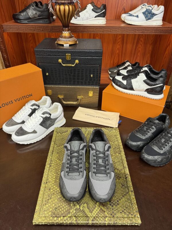 sy_no_798823F0030A69E6C19D44A289899F2F_0 Gray & Black Monogram-Inspired Mesh Running Sneakers