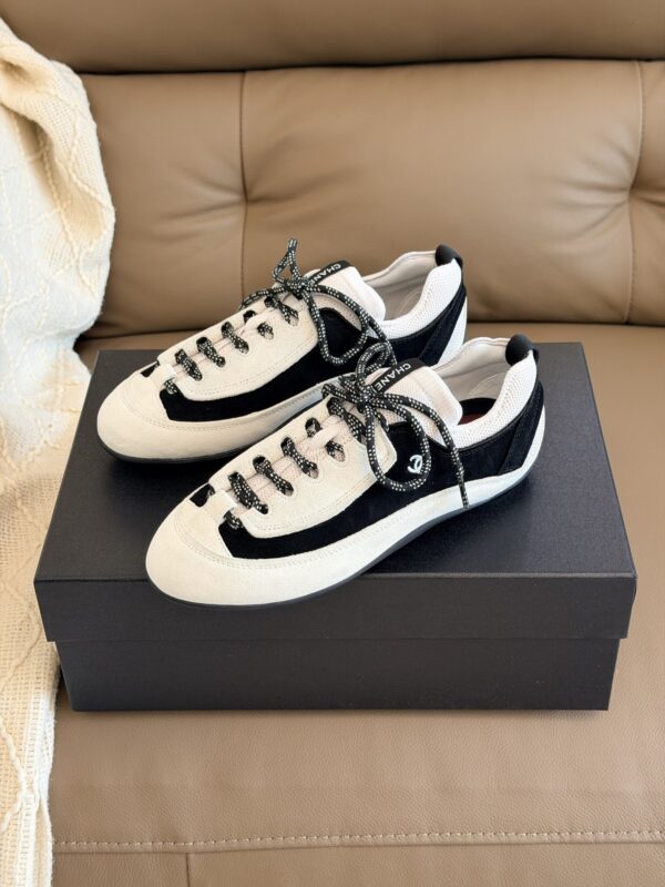 Chanel Retro Running Sneakers in Beige & Black
