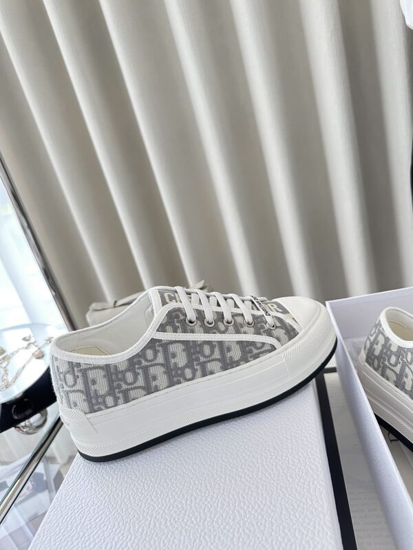 sy_no_79ECCD5DD077DB26CAA414E327566305_3 Dior Walk'n'Dior Platform Grey Oblique Embroidered Canvas Sneakers