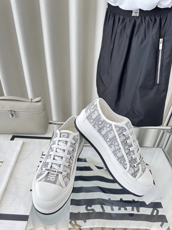 sy_no_79ECCD5DD077DB26CAA414E327566305_4 Dior Walk'n'Dior Platform Grey Oblique Embroidered Canvas Sneakers