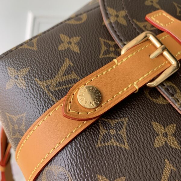 sy_no_7A486DE1A9AD3A56941D5EED450CAFD8_4 Louis Vuitton Christopher Messenger Bag – Monogram Archive Canvas