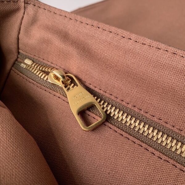 sy_no_7A486DE1A9AD3A56941D5EED450CAFD8_5 Louis Vuitton Christopher Messenger Bag – Monogram Archive Canvas