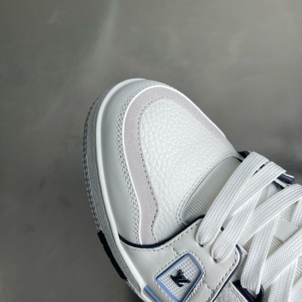 sy_no_7A7452159CE37A6C5E89140FA1701E40_4 Louis Vuitton LV Trainer White, Light Blue & Navy Retro Sneakers