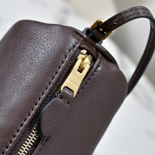 sy_no_7A7743F4D3B6CF09EA3B0A42134475BD_5 Chocolate Brown Leather Cylindrical Underarm Shoulder Bag