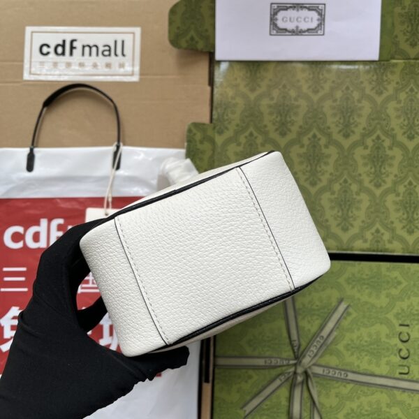 adidas x Gucci White Textured Leather Wash Bag / Toiletry Case