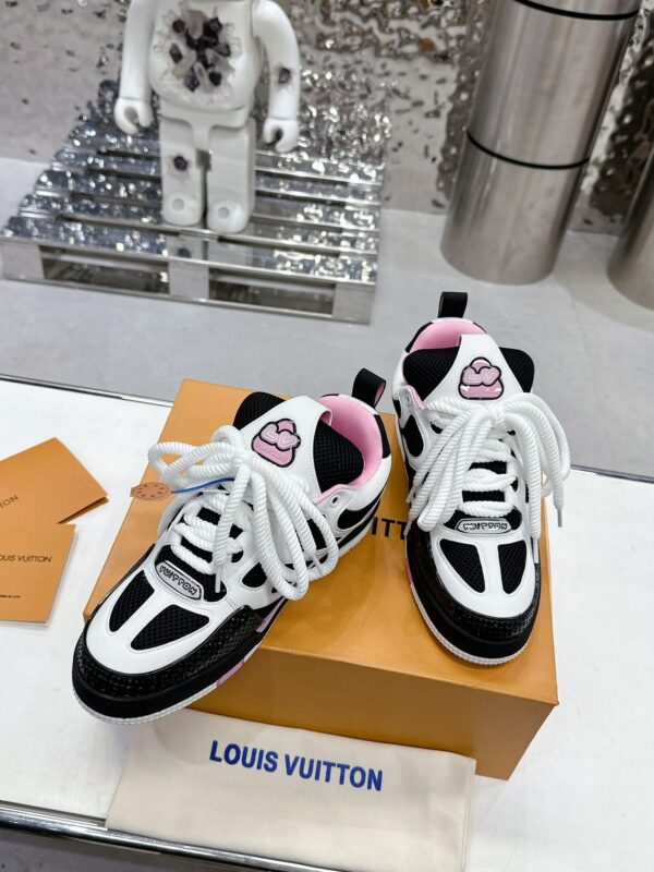 sy_no_7B90CE04B7F0D215324ACAD4A4B5F80A_3 Louis Vuitton LV Skate Black / White / Pink Chunky Skate Sneakers