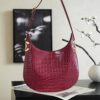 New Chanel Crocodile-Embossed Hobo Bag: A Vintage-Style, Sophisticated Crescent-Shaped Shoulder Bag