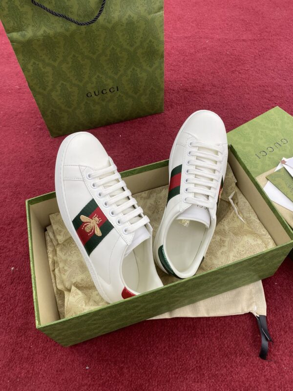 sy_no_7C5EF8585658DC318ECCD316AC68CB6F_5 Gucci Ace Embroidered Bee Sneaker in White Leather