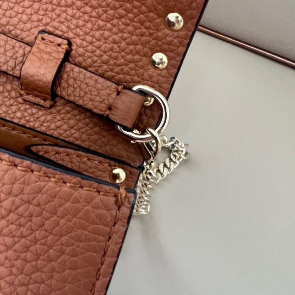 sy_no_7CAF28A41CD256A2F75CE1978A2BD3F3_8 Valentino Women's Shoulder/Crossbody Bag