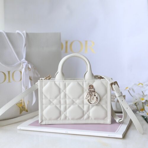 sy_no_7D6FF02FA337B1F16F8AD34CC5922AC2_0 Lady D-Joy Small Bag – Cannage Ivory