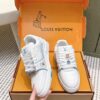 sy_no_7D8514381C7CBC7806C117F04B77DE69_2 Louis Vuitton LV Trainer White / Ice Blue Stitching Sneakers