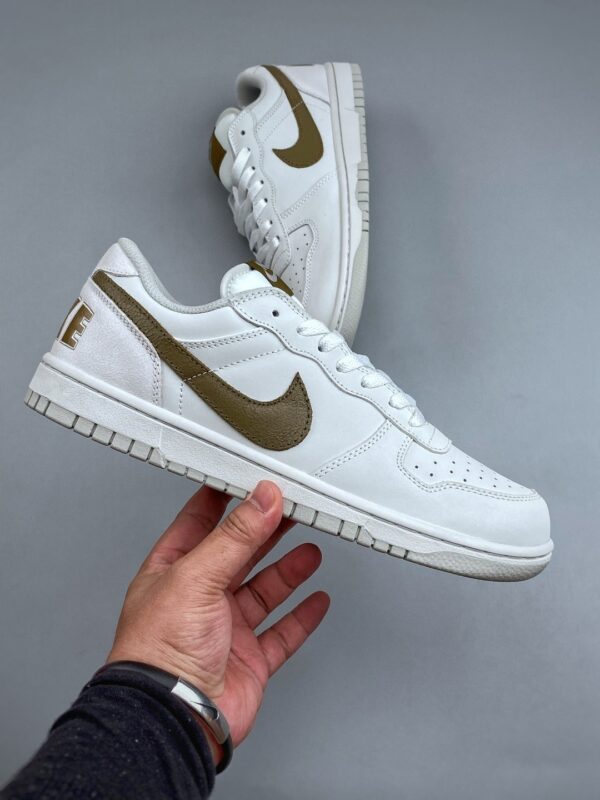 sy_no_7E7043DE59BB66068C992628BEEDEE18_3 Nike Dunk Low “White / Olive Swoosh” Sneakers