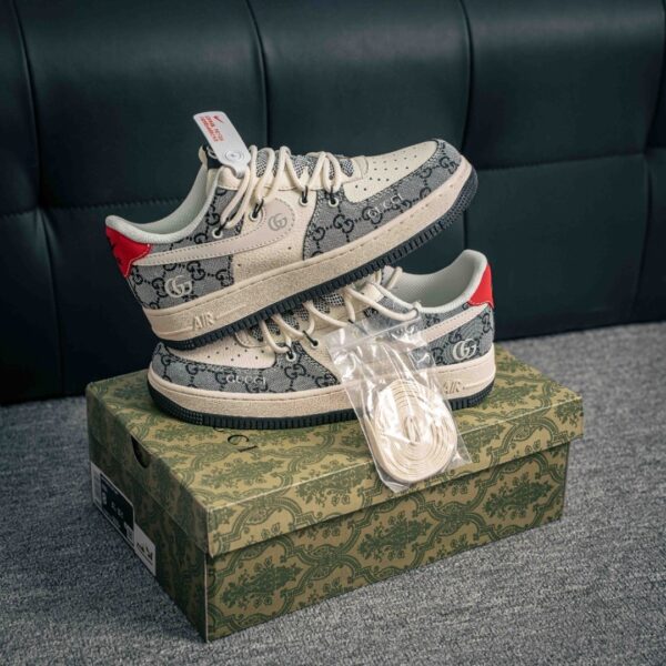 sy_no_7ED53A20BA171D0800510E5F8D2950D6_1 Nike Air Force 1 Low x Gucci Custom – Sail / Black Grey Monogram / Red