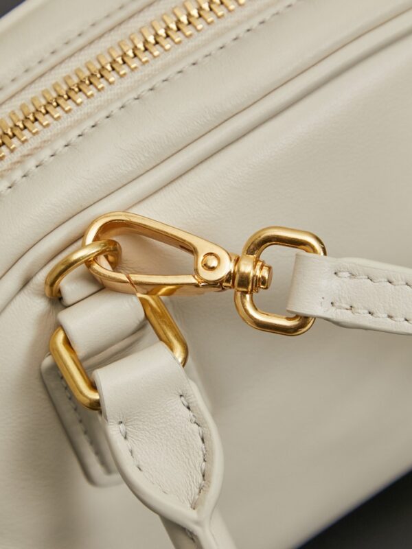 sy_no_7F501C313D4859E0E8258EC8A8A923C2_5 Miu Miu Arcadie Bowling Bag (White)