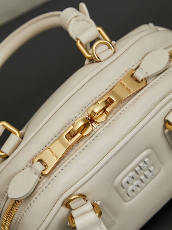 sy_no_7F501C313D4859E0E8258EC8A8A923C2_6 Miu Miu Arcadie Bowling Bag (White)