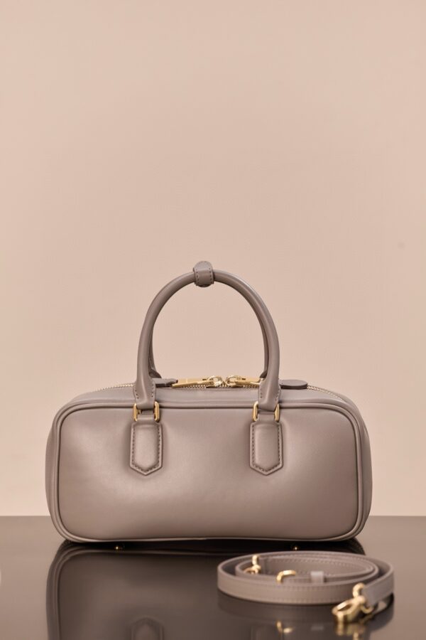 sy_no_7F70BB0583A002304CF19A899AB5E175_2 Miu Miu Arcadie Medium Leather Bag – Grey