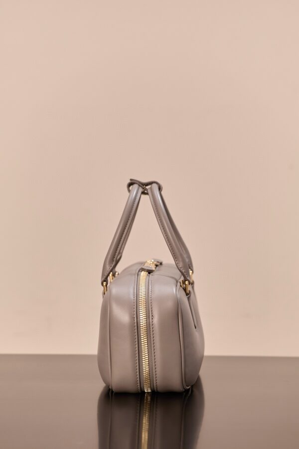sy_no_7F70BB0583A002304CF19A899AB5E175_7 Miu Miu Arcadie Medium Leather Bag – Grey