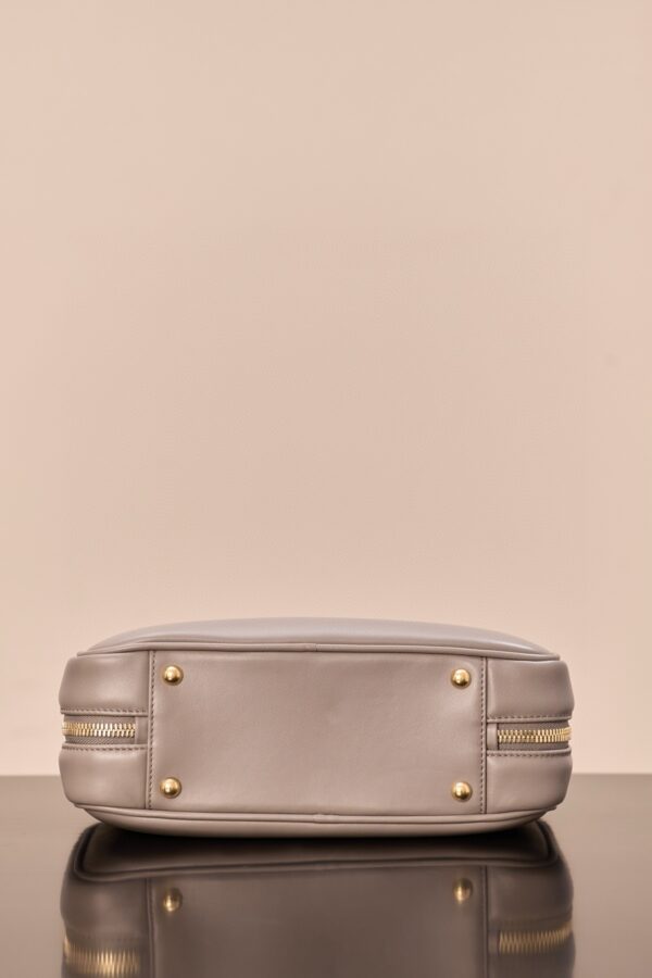 sy_no_7F70BB0583A002304CF19A899AB5E175_8 Miu Miu Arcadie Medium Leather Bag – Grey