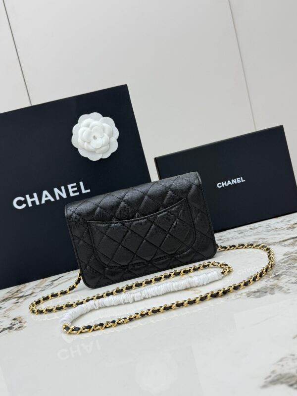 sy_no_7F9F1F7AAFB87273B555522F185EDB92_2 Black Quilted Textured Calfskin WOC Chain Wallet